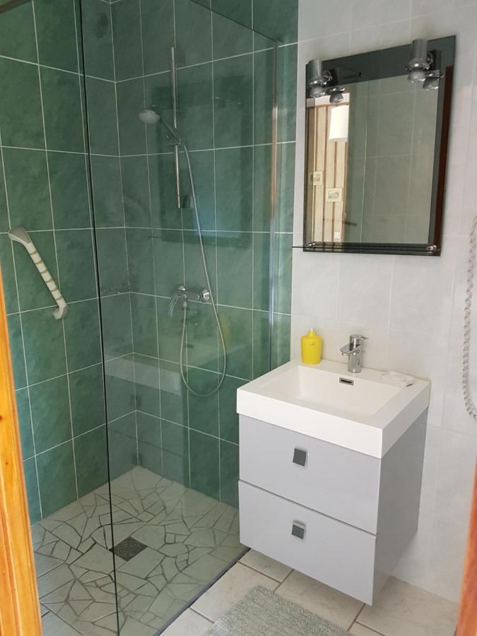 La Griotte & Spa&Piscine Пенодопи Екстериор снимка